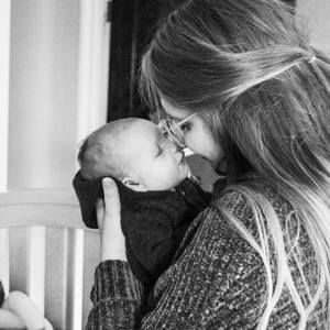 Meet your Posher, Rena